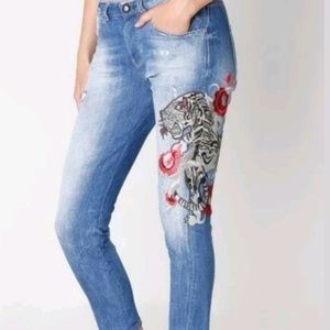 GUESS VANILLE EMBROIDERED JEANS SZ 27